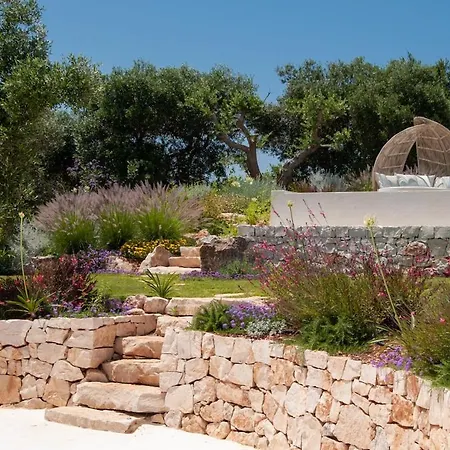 Trulli Moranera Villa *