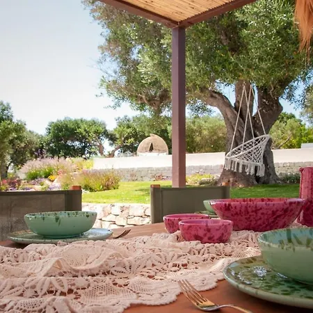 Trulli Moranera Villa