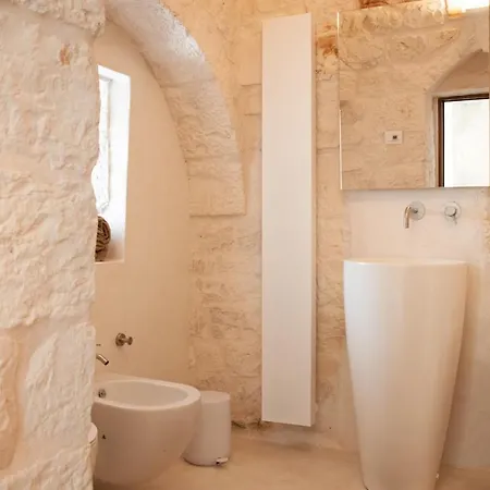 Trulli Moranera Villa *